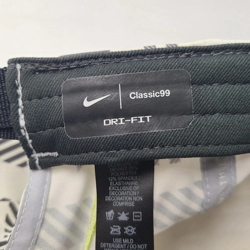 Nike hat strapback